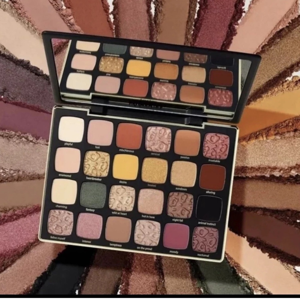 NEW!!  Tarte Maneater After Dark Eyeshadow Palette 24 Shades New in Box